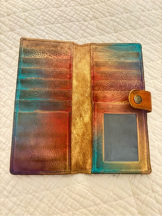 Anuschka Handbags - ANUSCHKA HAND-PAINTED LEATHER WALLET